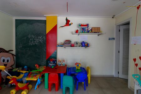 Apartamento para alugar com 108m², 3 quartos e 2 vagas Apartamento para alugar com 108m², 3 quartos e 2 vagasBrinquedoteca