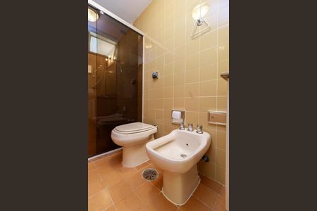 Apartamento para alugar com 108m², 3 quartos e 2 vagas Apartamento para alugar com 108m², 3 quartos e 2 vagasBanheiro 2