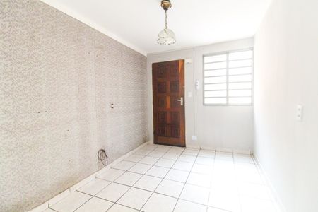 Sala de apartamento para alugar com 2 quartos, 45m² em Conjunto Habitacional Inácio Monteiro, São Paulo