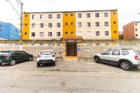 Apartamento para alugar com 45m², 2 quartos e 1 vagaFachada + Placa