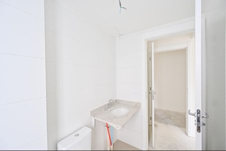 Apartamento à venda com 179m², 3 quartos e 2 vagasBanheiro da Suíte 1