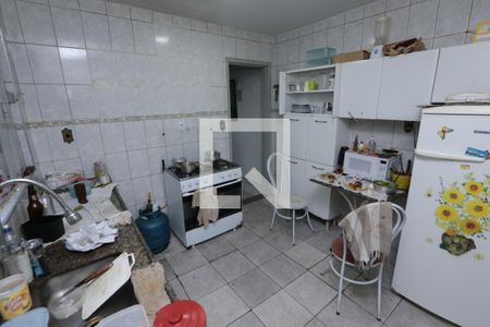 Casa à venda com 370m², 8 quartos e 3 vagasCasa 2