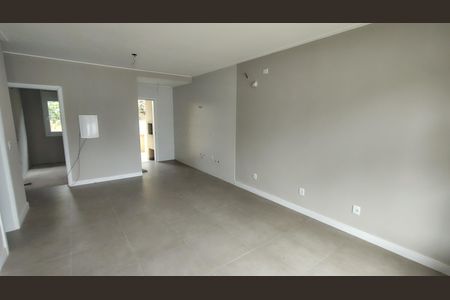 Casa à venda com 3 quartos, 69m² em Guarujá, Porto Alegre