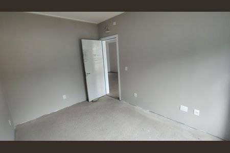 Casa à venda com 3 quartos, 69m² em Guarujá, Porto Alegre