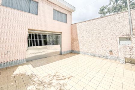 Casa à venda com 110m², 2 quartos e 1 vaga Casa à venda com 110m², 2 quartos e 1 vagaGaragem