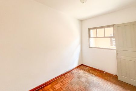 Casa à venda com 110m², 2 quartos e 1 vaga Casa à venda com 110m², 2 quartos e 1 vagaEdicula