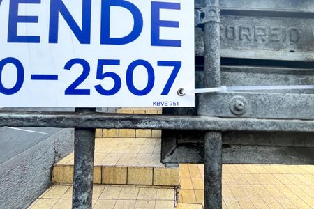 Casa à venda com 110m², 2 quartos e 1 vaga Casa à venda com 110m², 2 quartos e 1 vagaPlaquinha