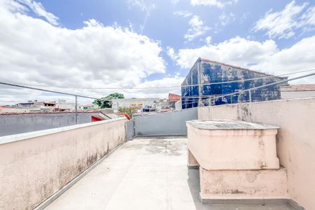 Casa à venda com 110m², 2 quartos e 1 vaga Casa à venda com 110m², 2 quartos e 1 vagaRooftop