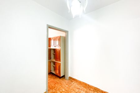 Sala de casa à venda com 2 quartos, 110m² em Campininha, São Paulo