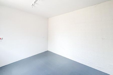 Casa à venda com 110m², 2 quartos e 1 vaga Casa à venda com 110m², 2 quartos e 1 vagaEdicula