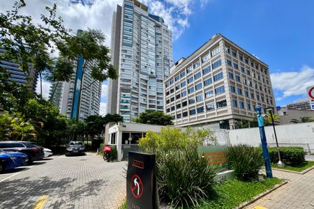 Apartamento à venda com 60m², 2 quartos e 2 vagasFachada