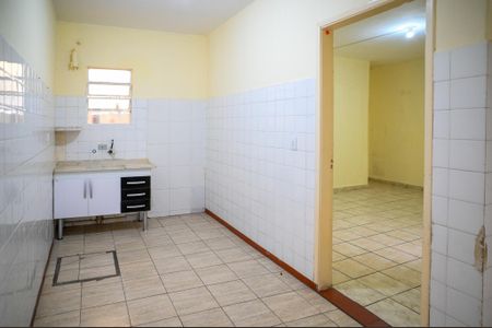 Casa para alugar com 50m², 1 quarto e sem vaga Casa para alugar com 50m², 1 quarto e sem vagaSala/Cozinha