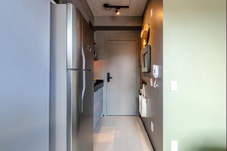 Sala/Quarto de kitnet/studio à venda com 1 quarto, 18m² em Vila Mariana, São Paulo