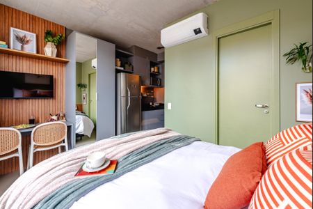 Sala/Quarto de kitnet/studio à venda com 1 quarto, 18m² em Vila Mariana, São Paulo