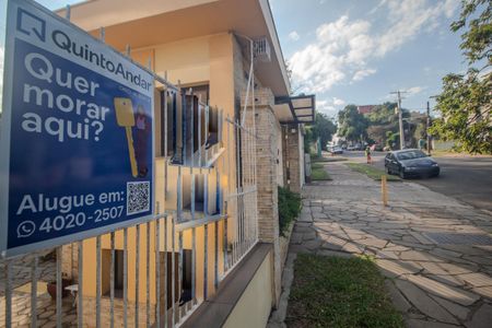 Apartamento para alugar com 65m², 2 quartos e sem vaga Apartamento para alugar com 65m², 2 quartos e sem vagaPlaca