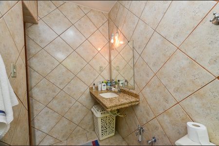 Apartamento para alugar com 150m², 4 quartos e 4 vagasBanheiro Suíte