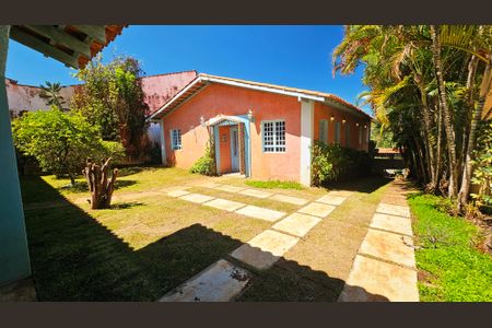 Casa à venda com 200m², 4 quartos e 6 vagas