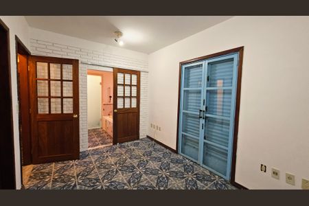 Casa à venda com 200m², 4 quartos e 6 vagas