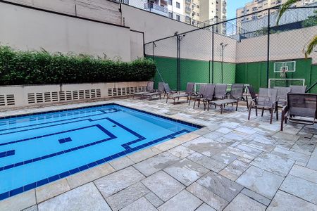 Apartamento à venda com 110m², 2 quartos e 2 vagasÁrea comum - Piscina