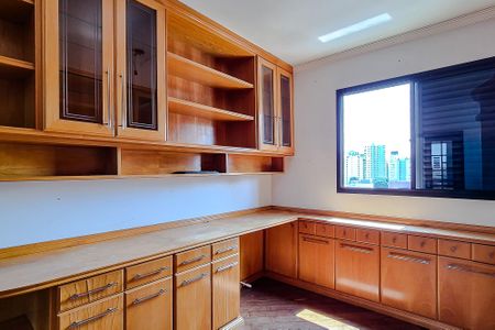 Apartamento à venda com 110m², 2 quartos e 2 vagasQuarto 3