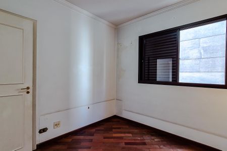 Apartamento à venda com 110m², 2 quartos e 2 vagasQuarto 2