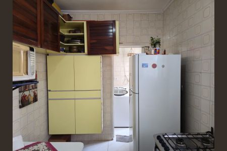 Apartamento para alugar com 69m², 2 quartos e 1 vagaCozinha 