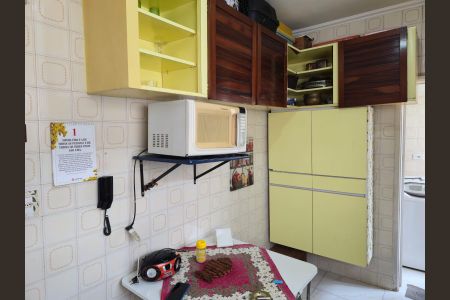 Apartamento para alugar com 69m², 2 quartos e 1 vagaCozinha 