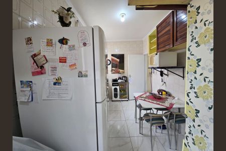 Apartamento para alugar com 69m², 2 quartos e 1 vagaCozinha 