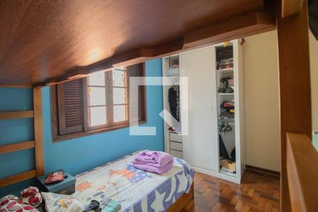 Casa à venda com 190m², 3 quartos e 3 vagas Casa à venda com 190m², 3 quartos e 3 vagasQuarto