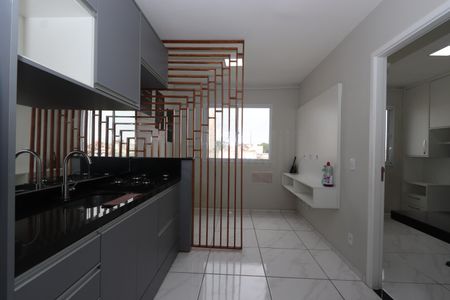 Sala de apartamento para alugar com 1 quarto, 36m² em Cidade Satelite Santa Barbara, São Paulo