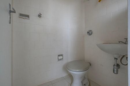 Apartamento à venda com 175m², 3 quartos e 1 vagaÁrea de Serviço - Banheiro