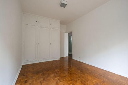 Apartamento à venda com 175m², 3 quartos e 1 vagaQuarto 2