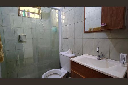 Casa à venda com 114m², 4 quartos e 2 vagas
