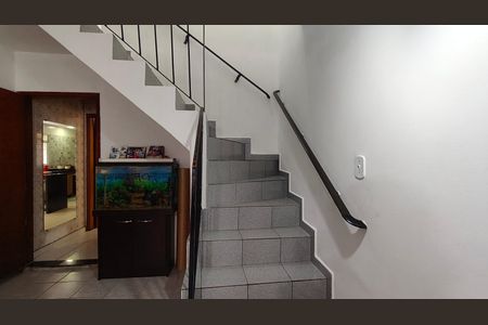 Casa à venda com 4 quartos, 114m² em Jardim Peri, São Paulo