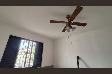 Casa à venda com 114m², 4 quartos e 2 vagas