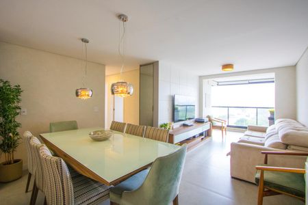 Sala de apartamento à venda com 3 quartos, 90m² em Vila Assunção, Santo André