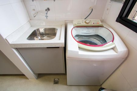 Apartamento à venda com 90m², 3 quartos e 2 vagasÁrea de serviço