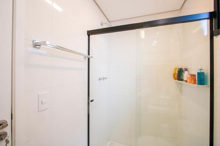 Apartamento à venda com 90m², 3 quartos e 2 vagasBanheiro do quarto 1