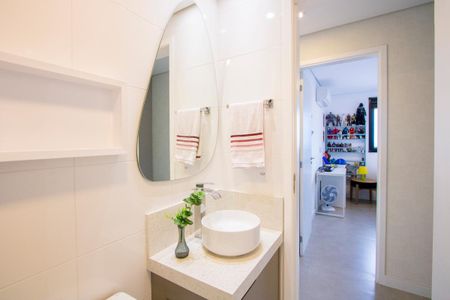 Apartamento à venda com 90m², 3 quartos e 2 vagasBanheiro social