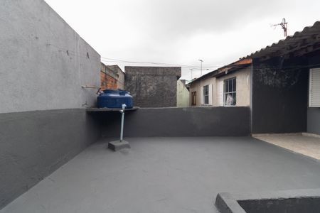 Casa à venda com 124m², 4 quartos e 2 vagas Casa à venda com 124m², 4 quartos e 2 vagasQuintal