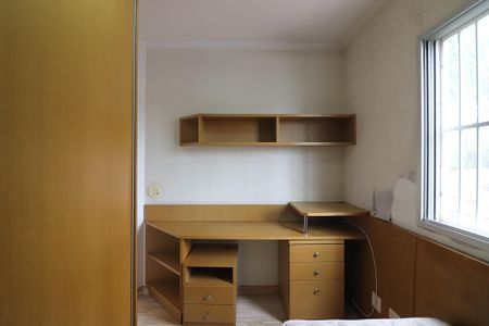 Apartamento à venda com 73m², 3 quartos e 2 vagasQuarto 2