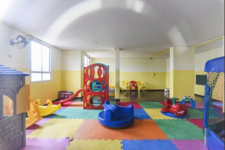 Apartamento à venda com 73m², 3 quartos e 2 vagasÁrea comum - Playground