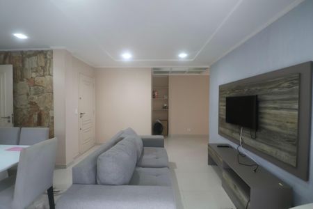 Apartamento para alugar com 150m², 3 quartos e 1 vaga Apartamento para alugar com 150m², 3 quartos e 1 vagaSala