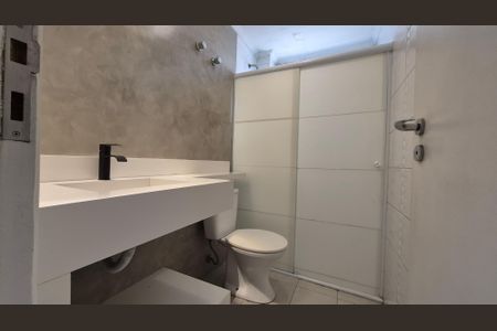 Apartamento para alugar com 93m², 3 quartos e 2 vagas Apartamento para alugar com 93m², 3 quartos e 2 vagasBanheiro da suíte