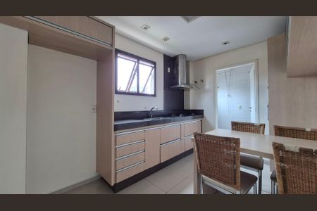 Apartamento para alugar com 93m², 3 quartos e 2 vagas Apartamento para alugar com 93m², 3 quartos e 2 vagasCozinha