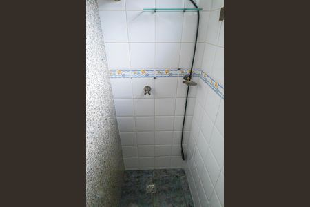 Casa à venda com 400m², 4 quartos e 15 vagas Casa à venda com 400m², 4 quartos e 15 vagasBanheiro