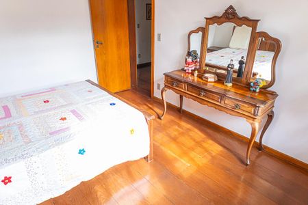 Casa à venda com 400m², 4 quartos e 15 vagas Casa à venda com 400m², 4 quartos e 15 vagasQuarto 3