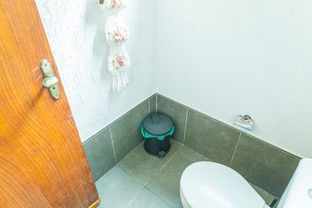 Casa à venda com 400m², 4 quartos e 15 vagas Casa à venda com 400m², 4 quartos e 15 vagasLavabo