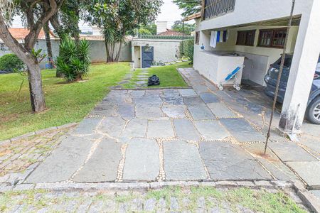 Casa à venda com 400m², 4 quartos e 15 vagas Casa à venda com 400m², 4 quartos e 15 vagasarea externa