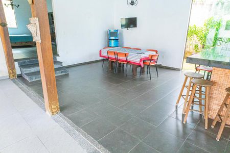 Casa à venda com 400m², 4 quartos e 15 vagas Casa à venda com 400m², 4 quartos e 15 vagasÁrea gourmet